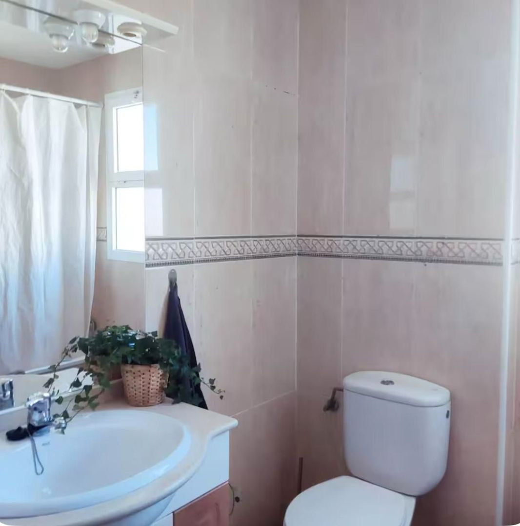 Appartement te koop in El Faro | 2 slaapkamers H5121022