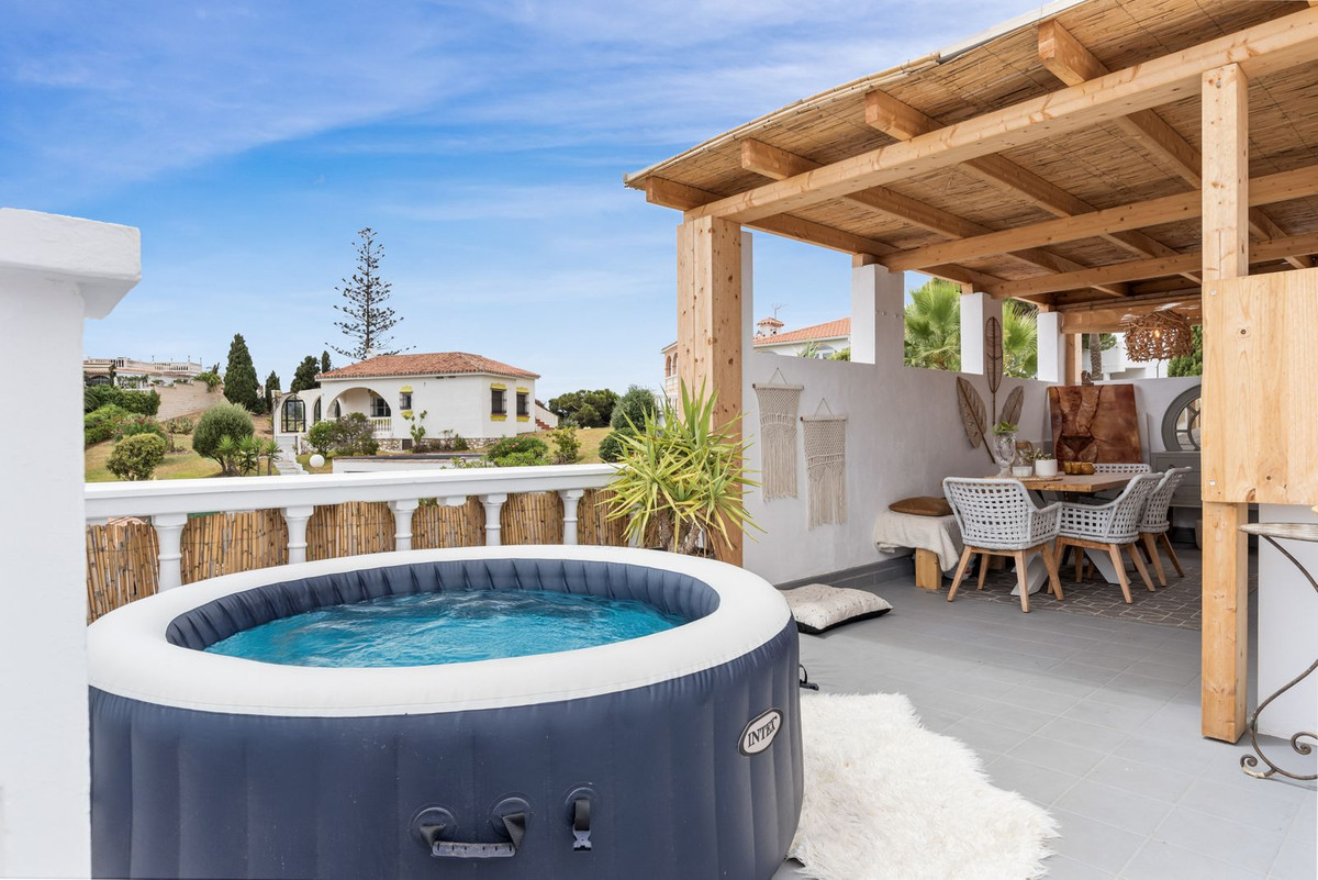 Huis te koop in El Faro | 3 slaapkamers H5132515