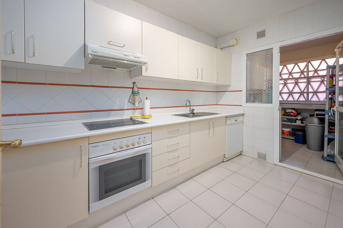 Appartement te koop in El Faro | 3 slaapkamers H5221174