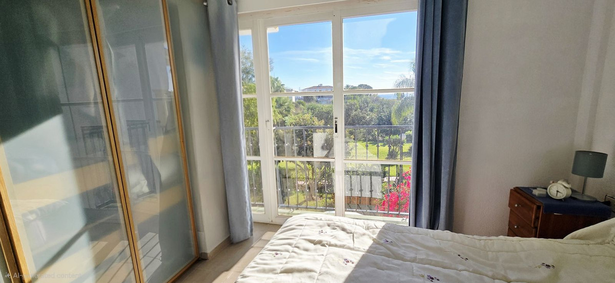 Appartement te koop in El Faro | 1 slaapkamers H5221855