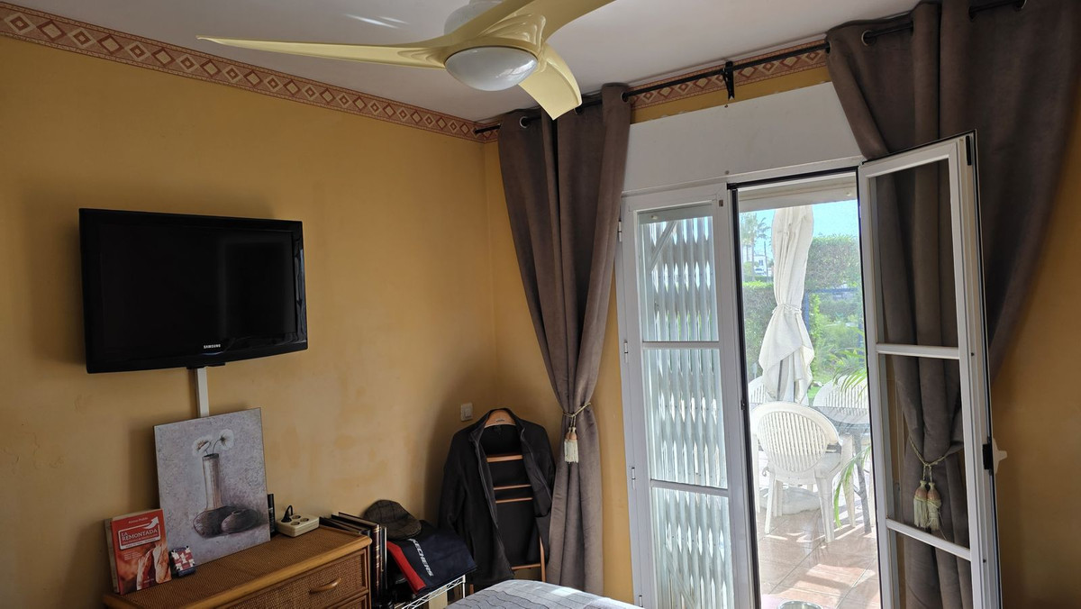 Appartement te koop in El Faro | 2 slaapkamers H5232385