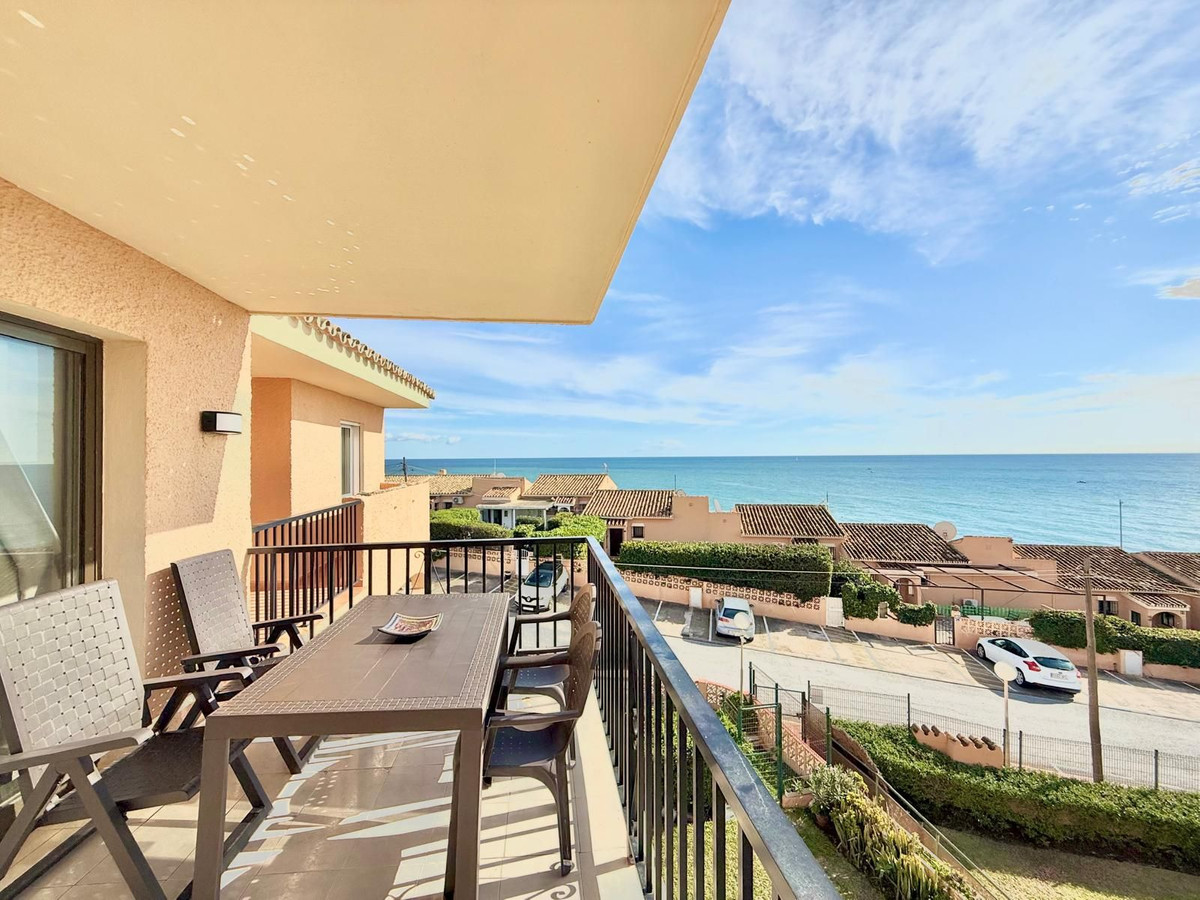 Appartement te koop in El Faro | 2 slaapkamers H5258959