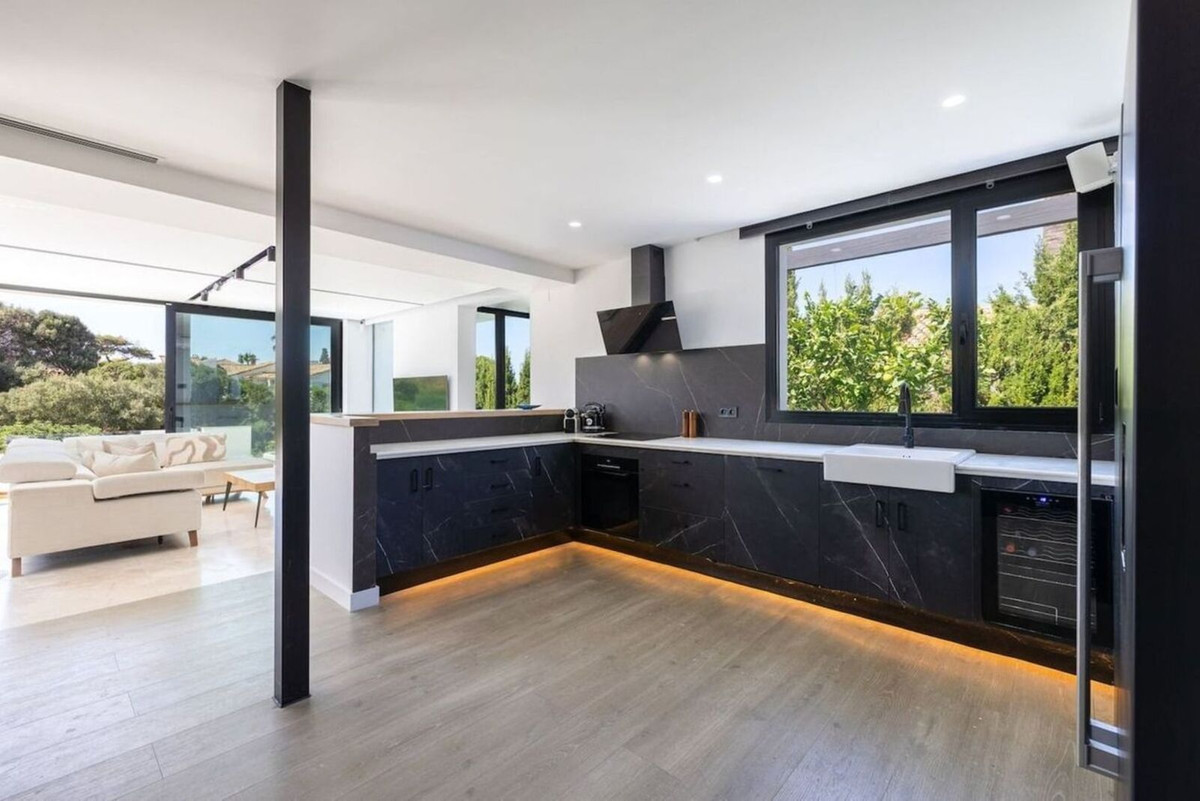 Property main view 16