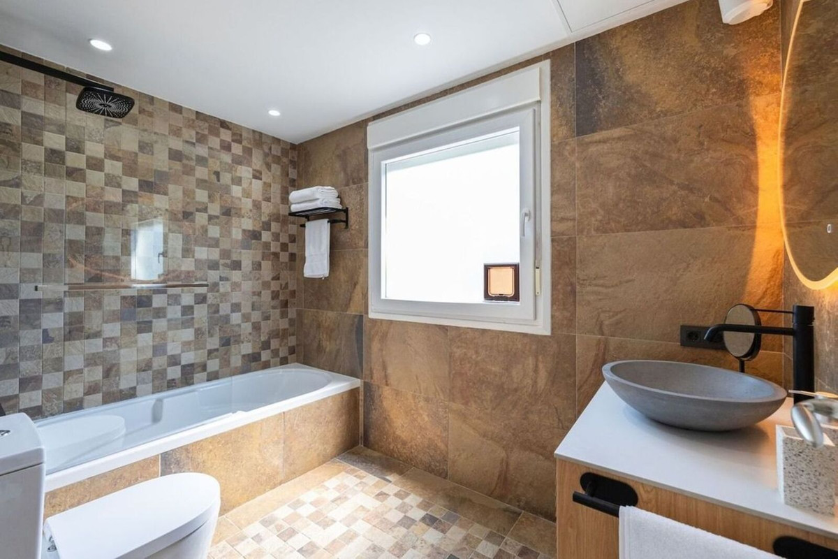 Property main view 22