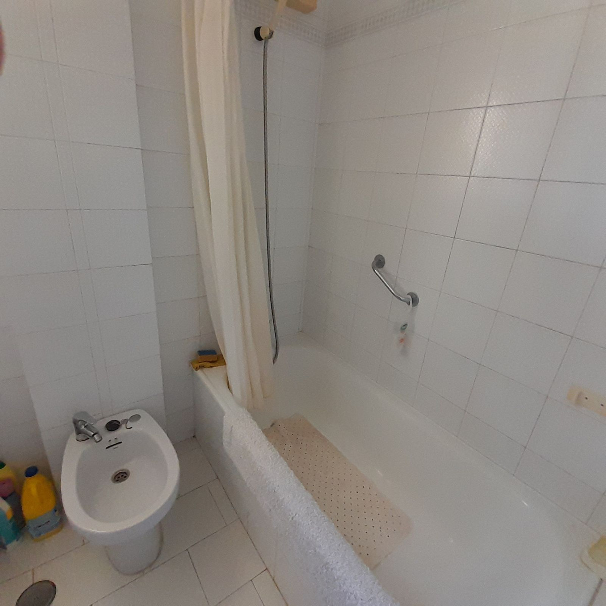 Appartement te koop in El Faro | 2 slaapkamers H5297365