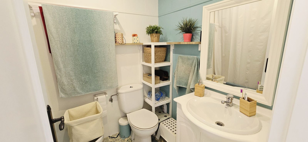 Appartement te koop in El Faro | 2 slaapkamers H5299894