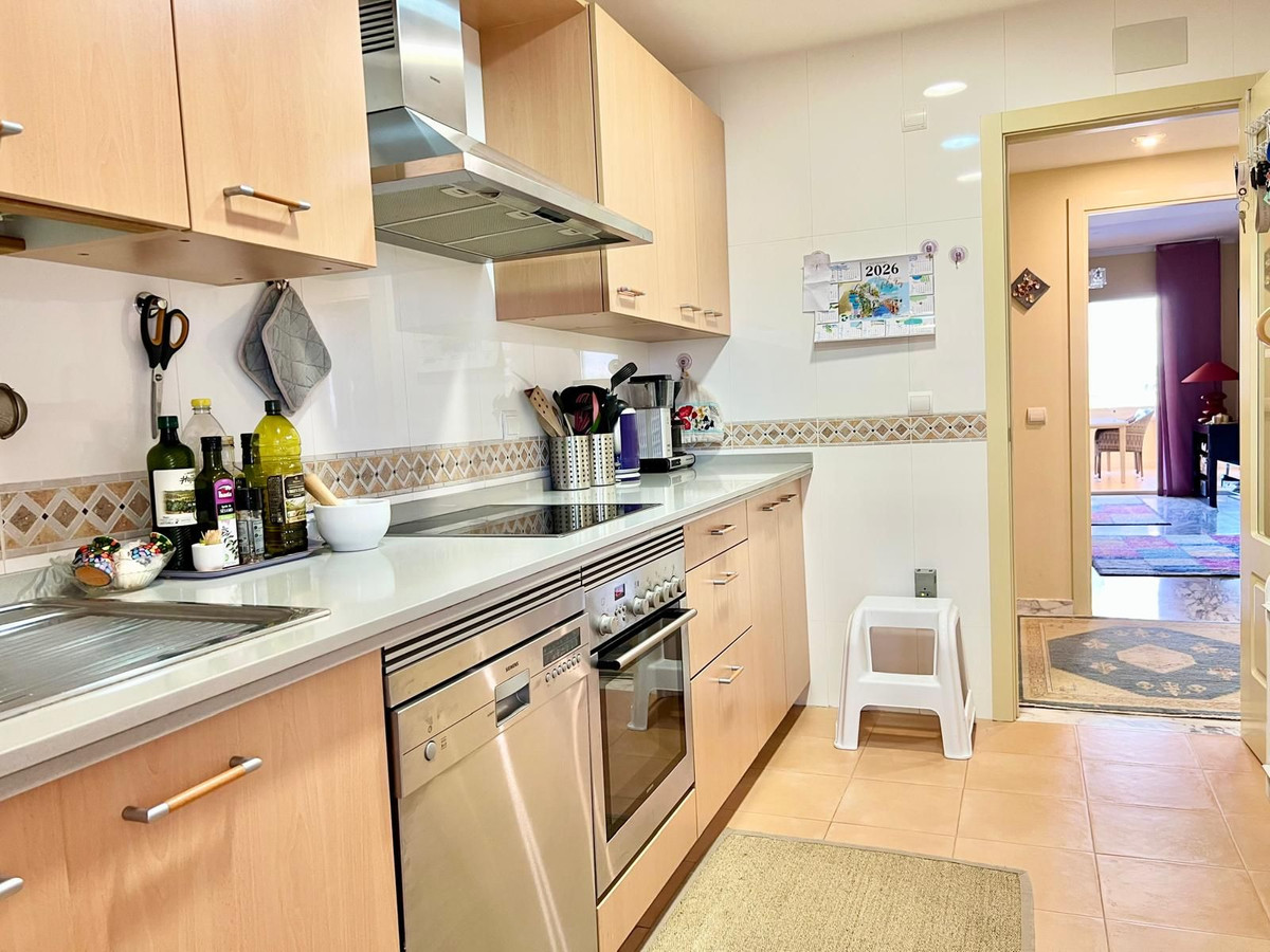 Appartement te koop in El Faro | 2 slaapkamers H5401084