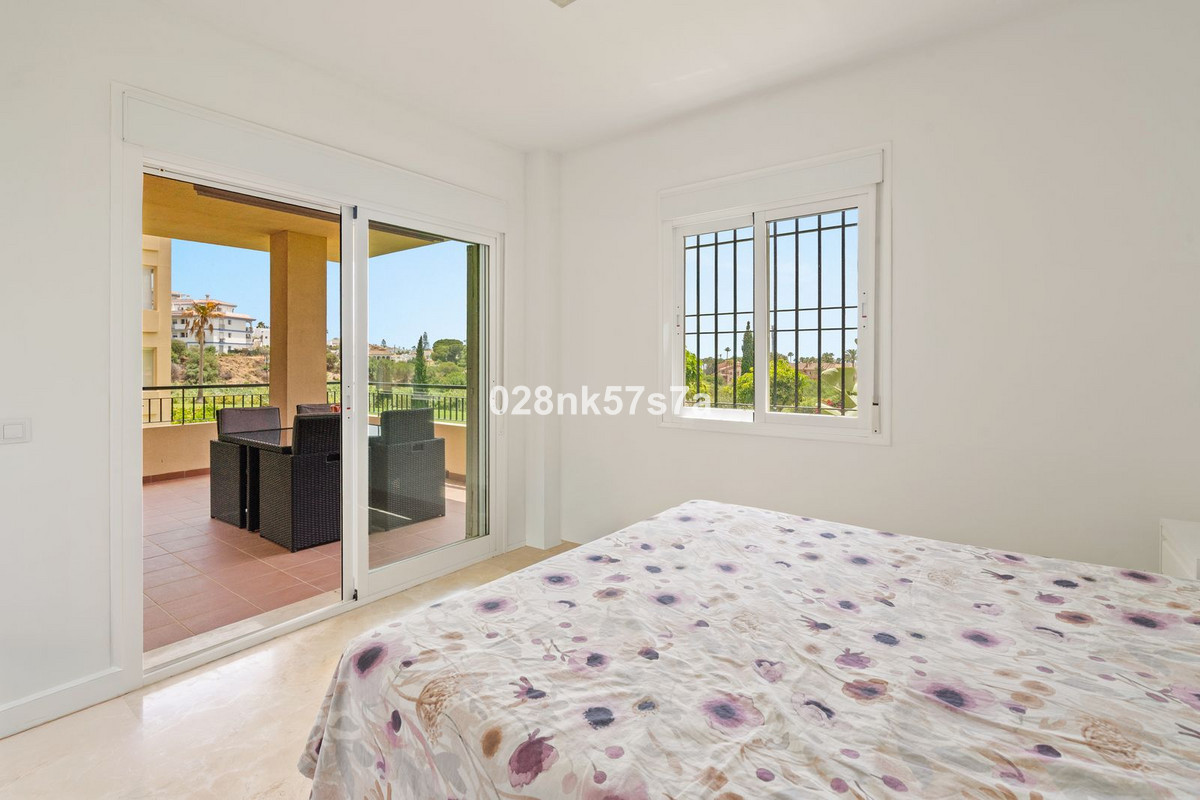 Appartement te koop in El Faro | 3 slaapkamers H5443987