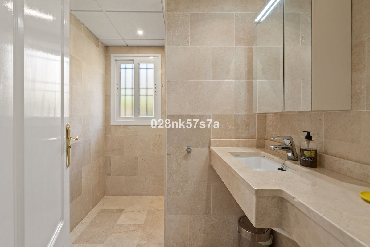 Appartement te koop in El Faro | 3 slaapkamers H5443987