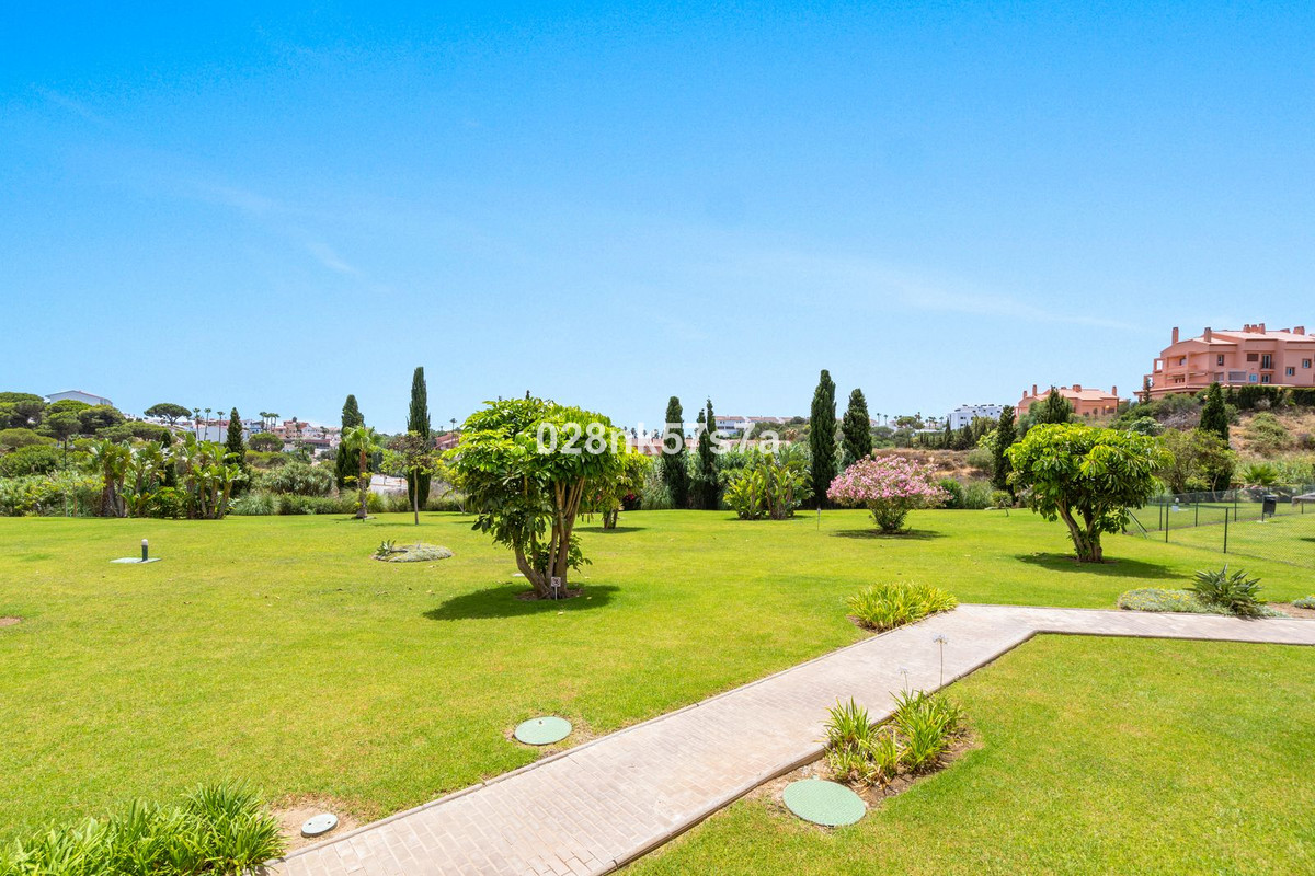 Appartement te koop in El Faro | 3 slaapkamers H5443987