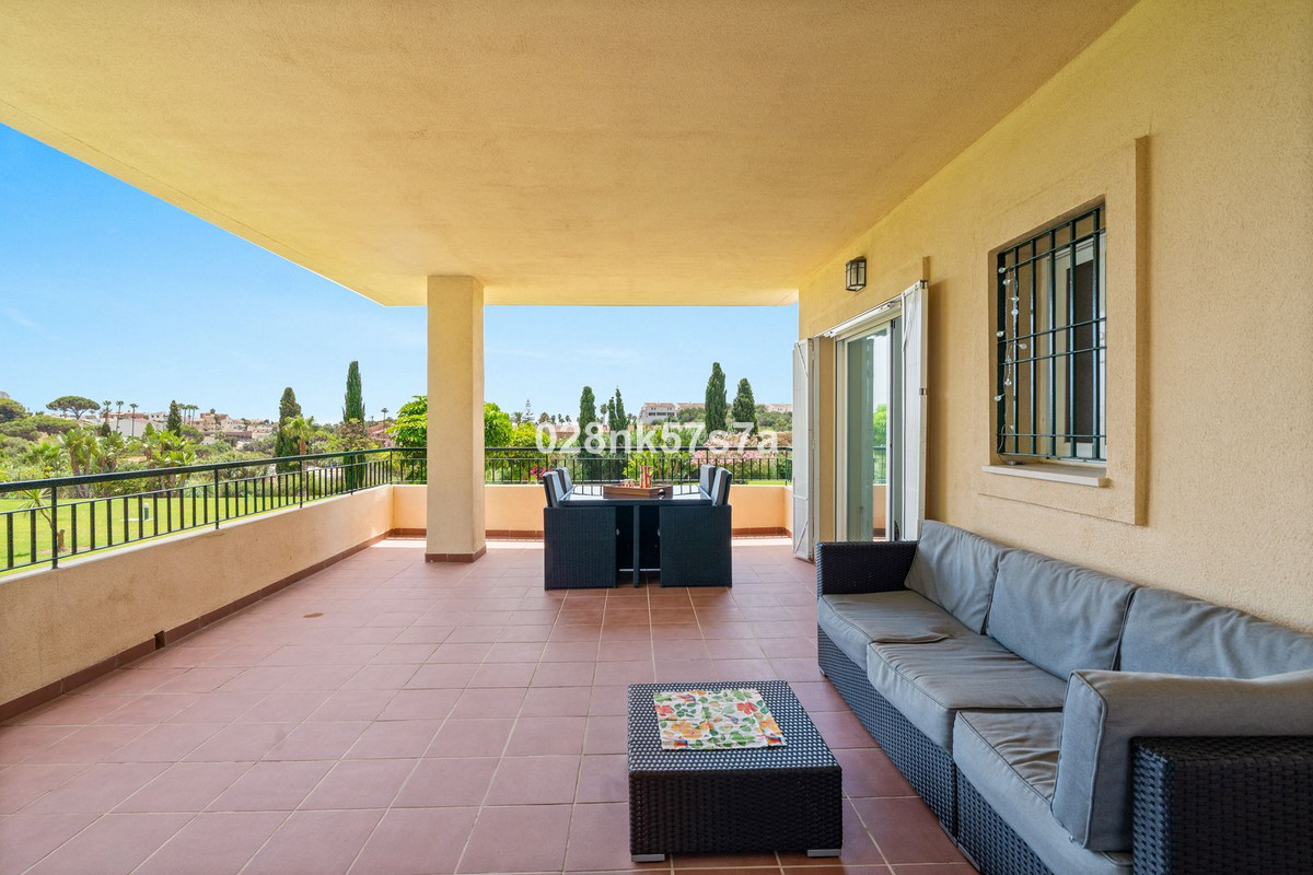 Appartement te koop in El Faro | 3 slaapkamers H5443987