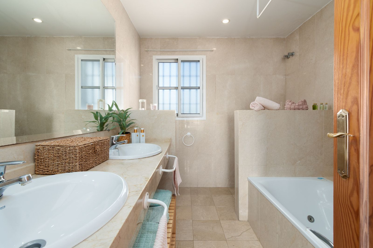 Property main view 16