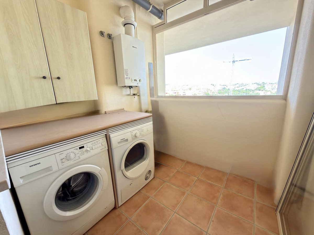 Appartement te koop in El Faro | 2 slaapkamers H5492602