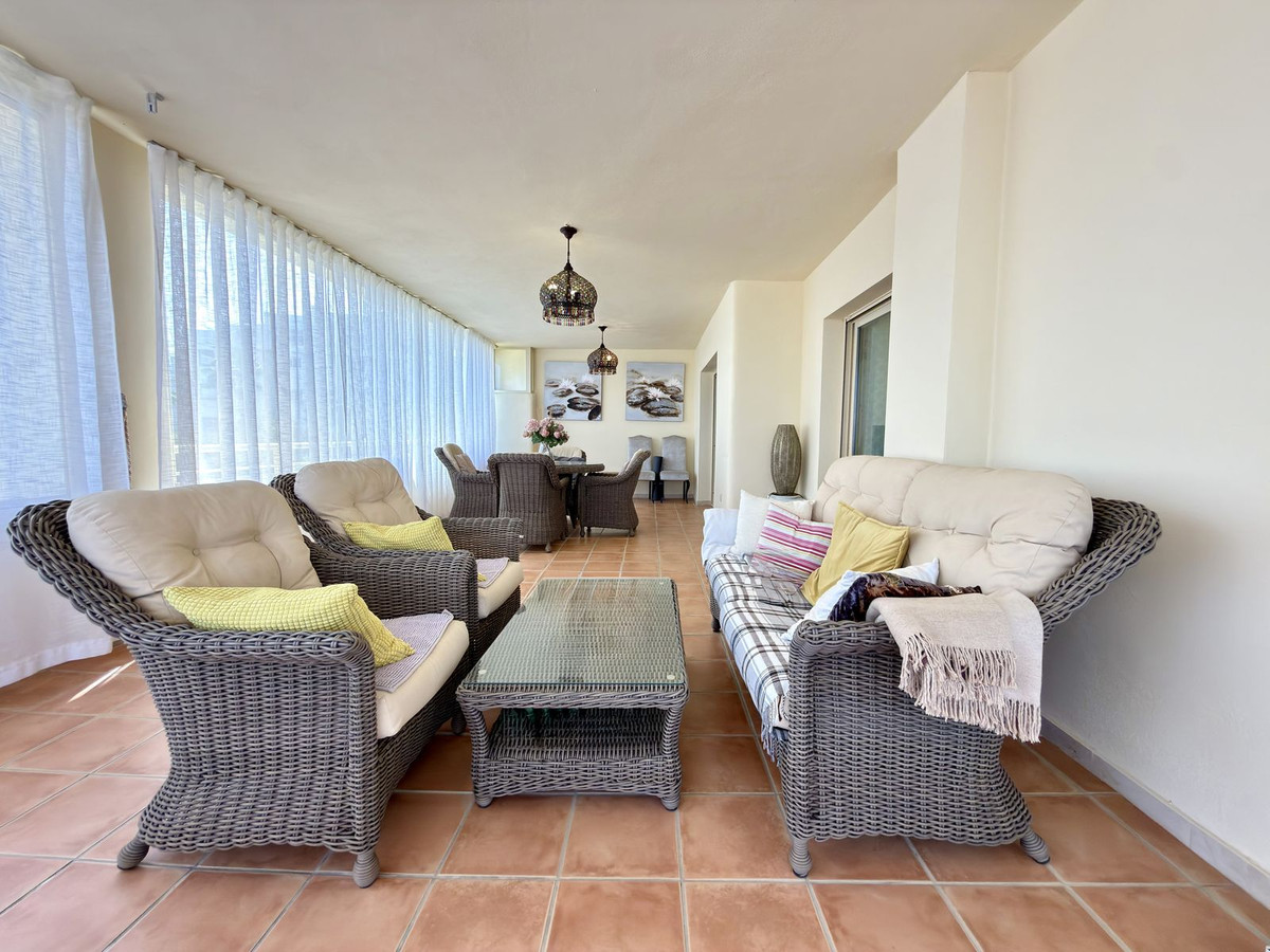 Appartement te koop in El Faro | 2 slaapkamers H5492602