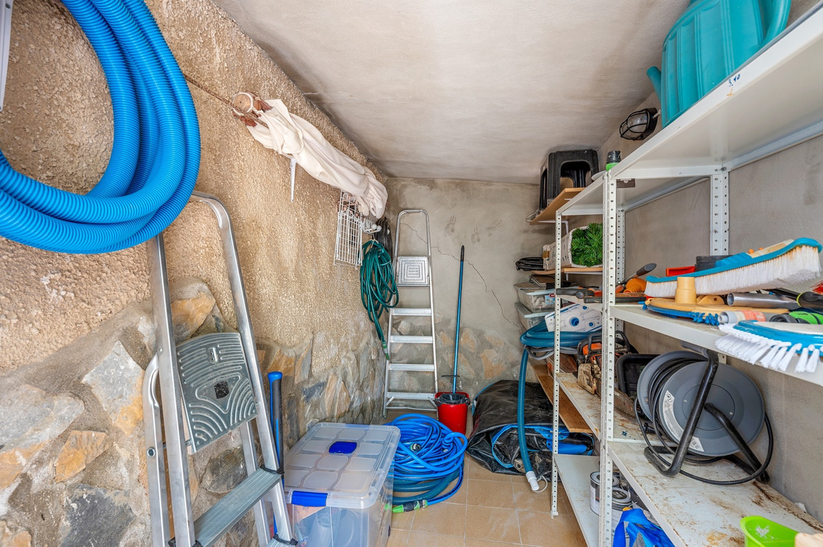 Property main view 33