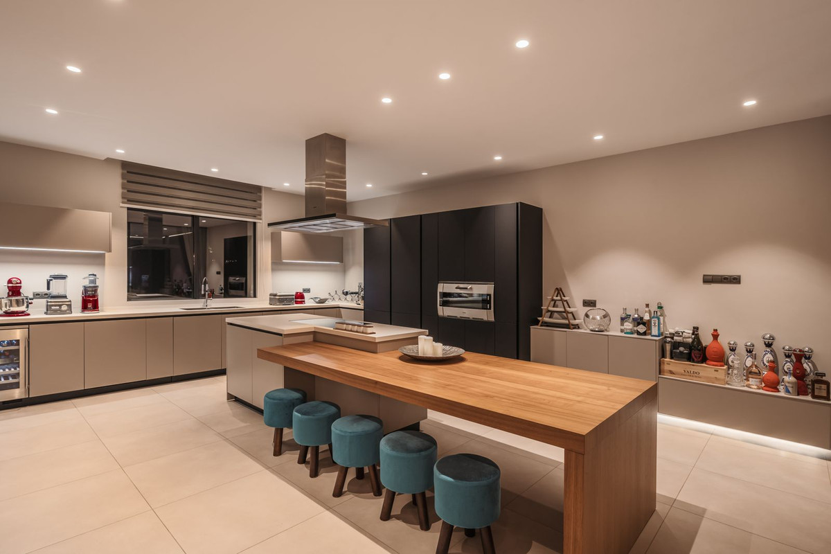 Huis te koop in El Madroñal | 5 slaapkamers H5291752