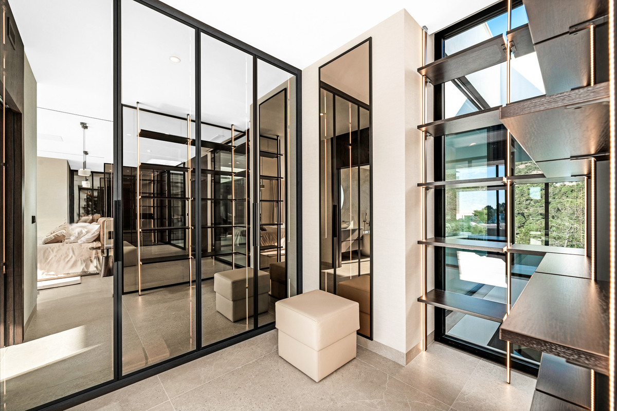 Property main view 40