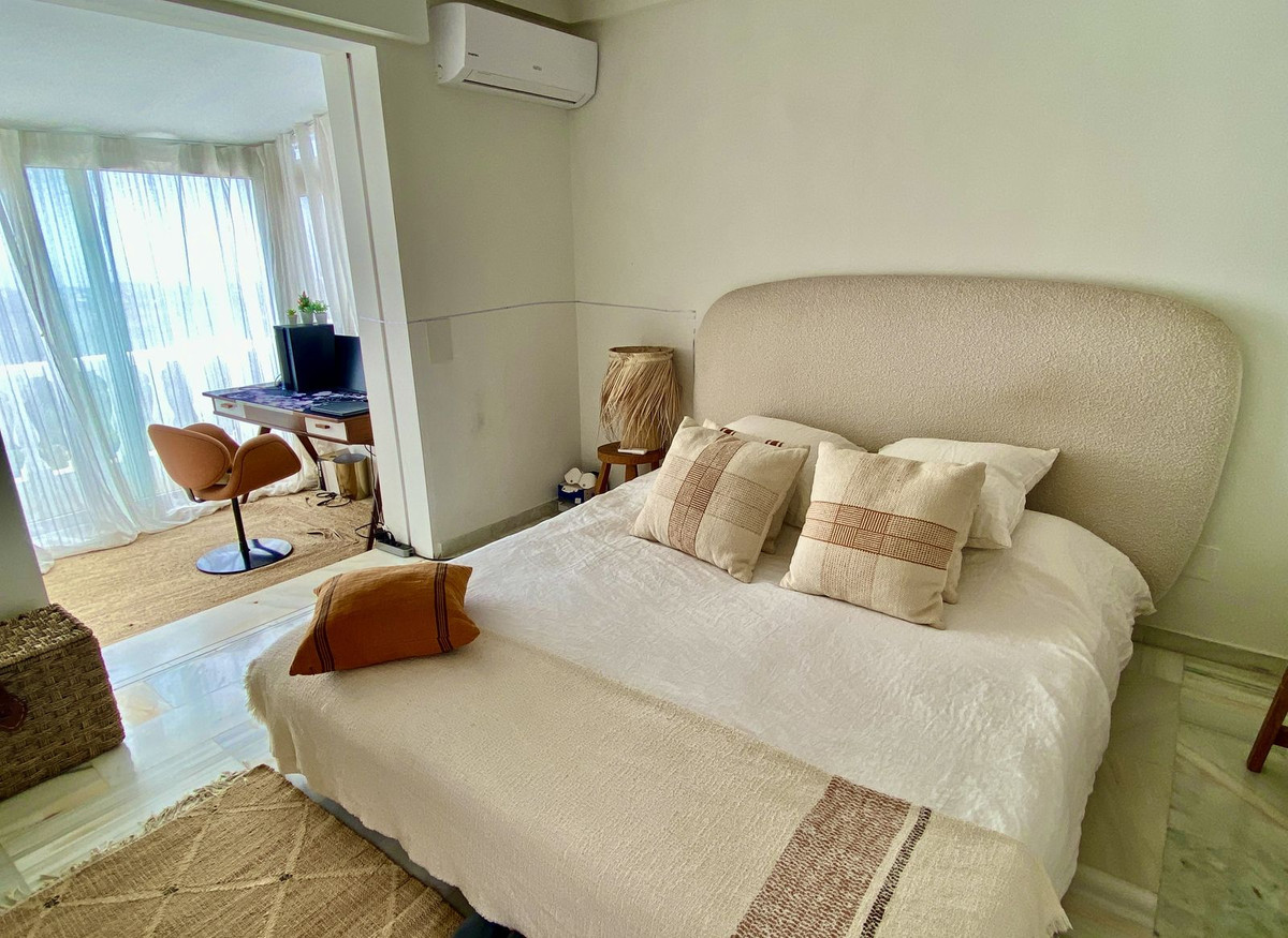 Huis te koop in El Padron | 4 slaapkamers H5388181