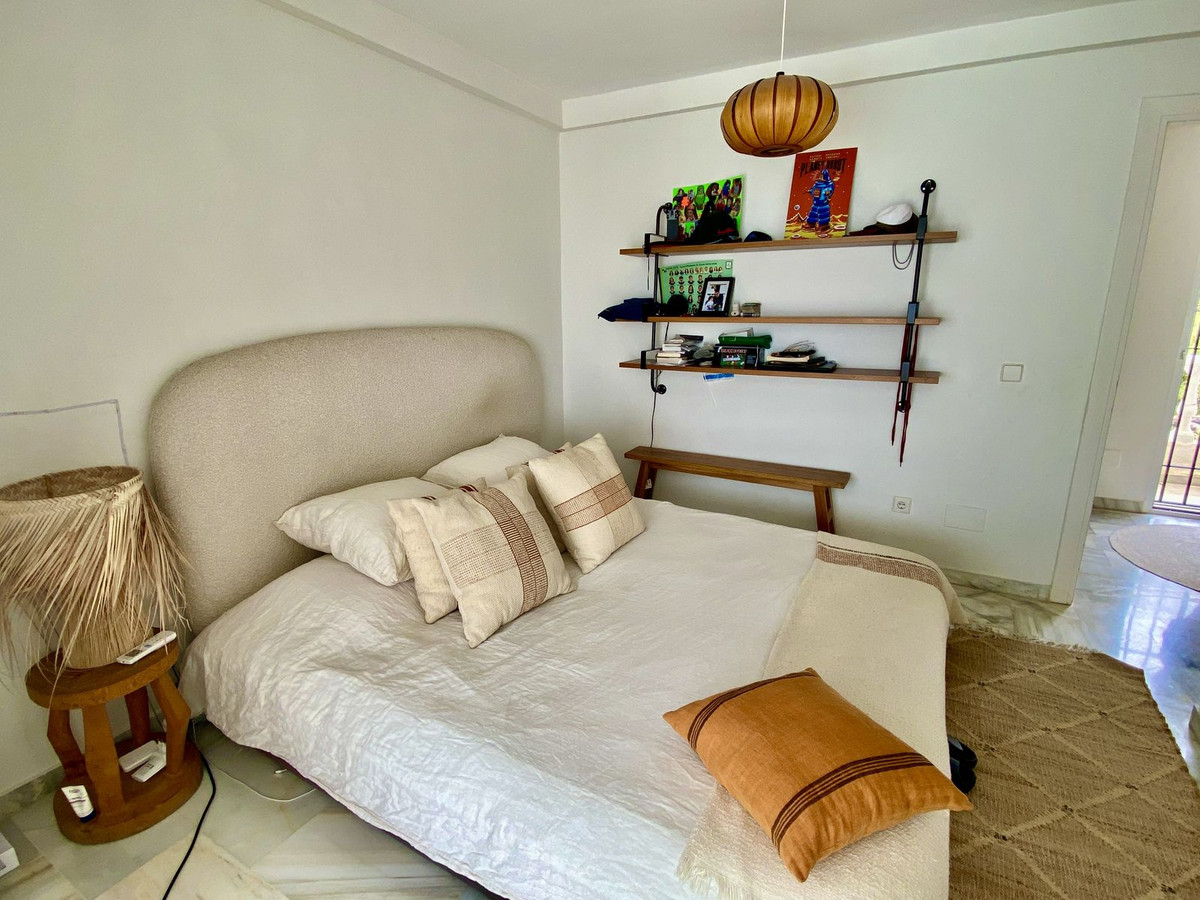 Huis te koop in El Padron | 4 slaapkamers H5388181