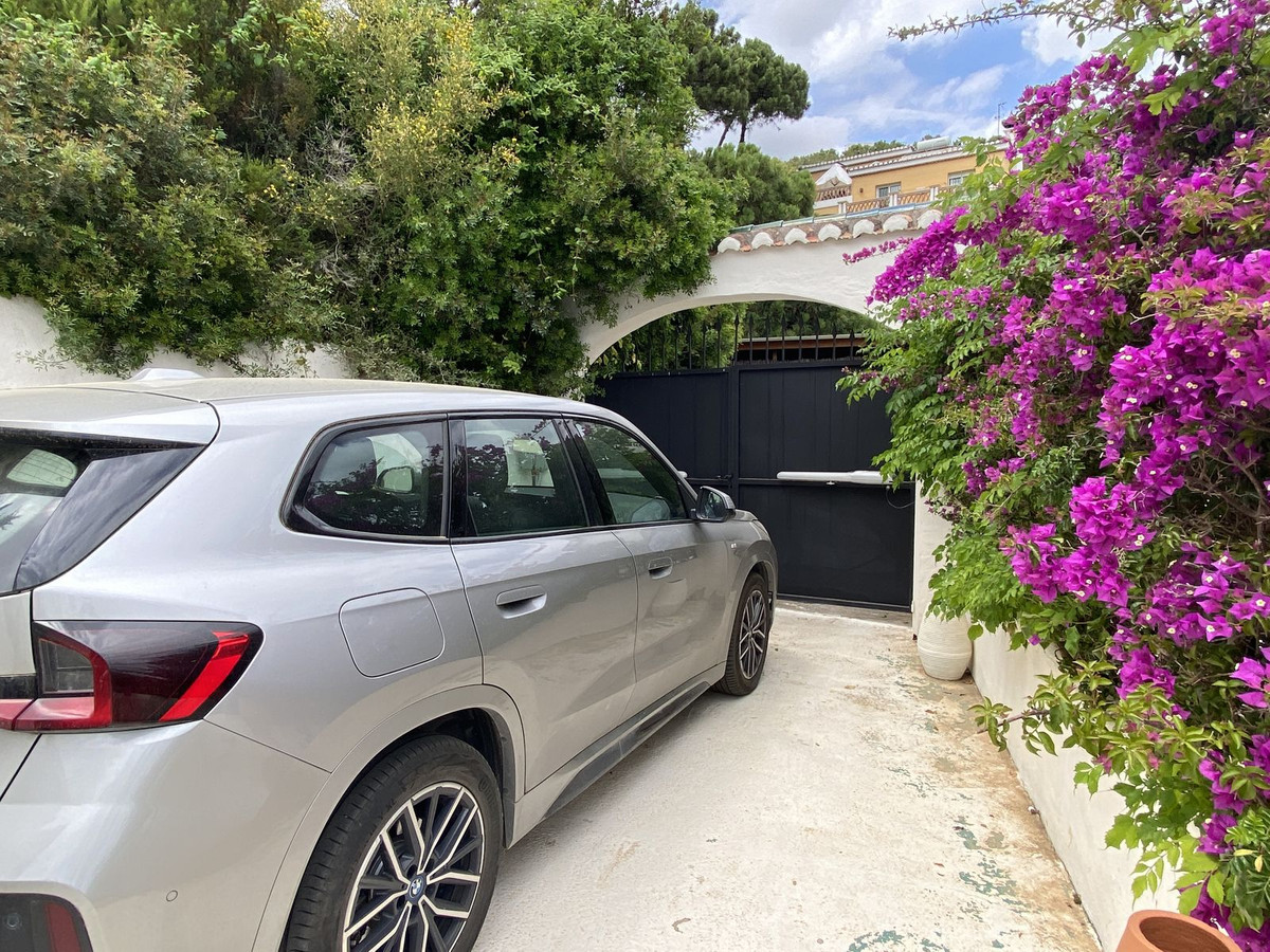 Huis te koop in El Padron | 4 slaapkamers H5388181