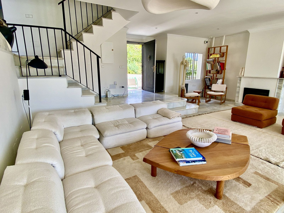 Huis te koop in El Padron | 4 slaapkamers H5388181