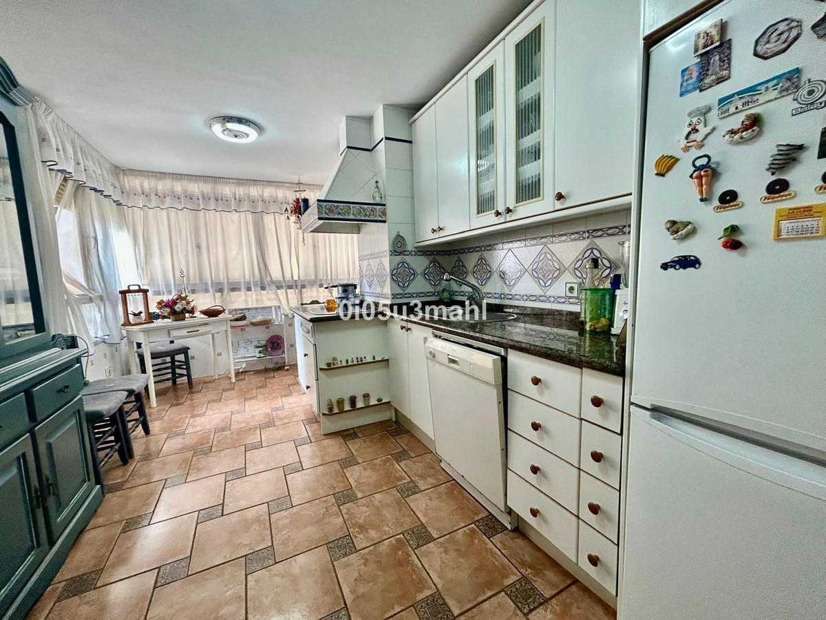 Appartement te koop in El Palo | 4 slaapkamers H5083714