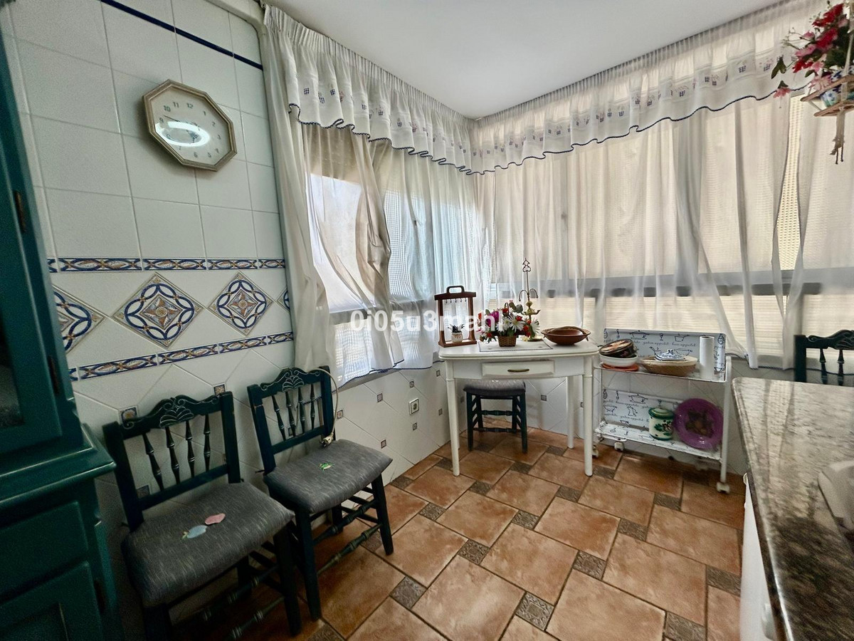 Appartement te koop in El Palo | 4 slaapkamers H5083714