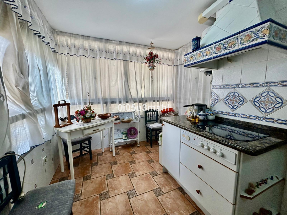 Appartement te koop in El Palo | 4 slaapkamers H5083714