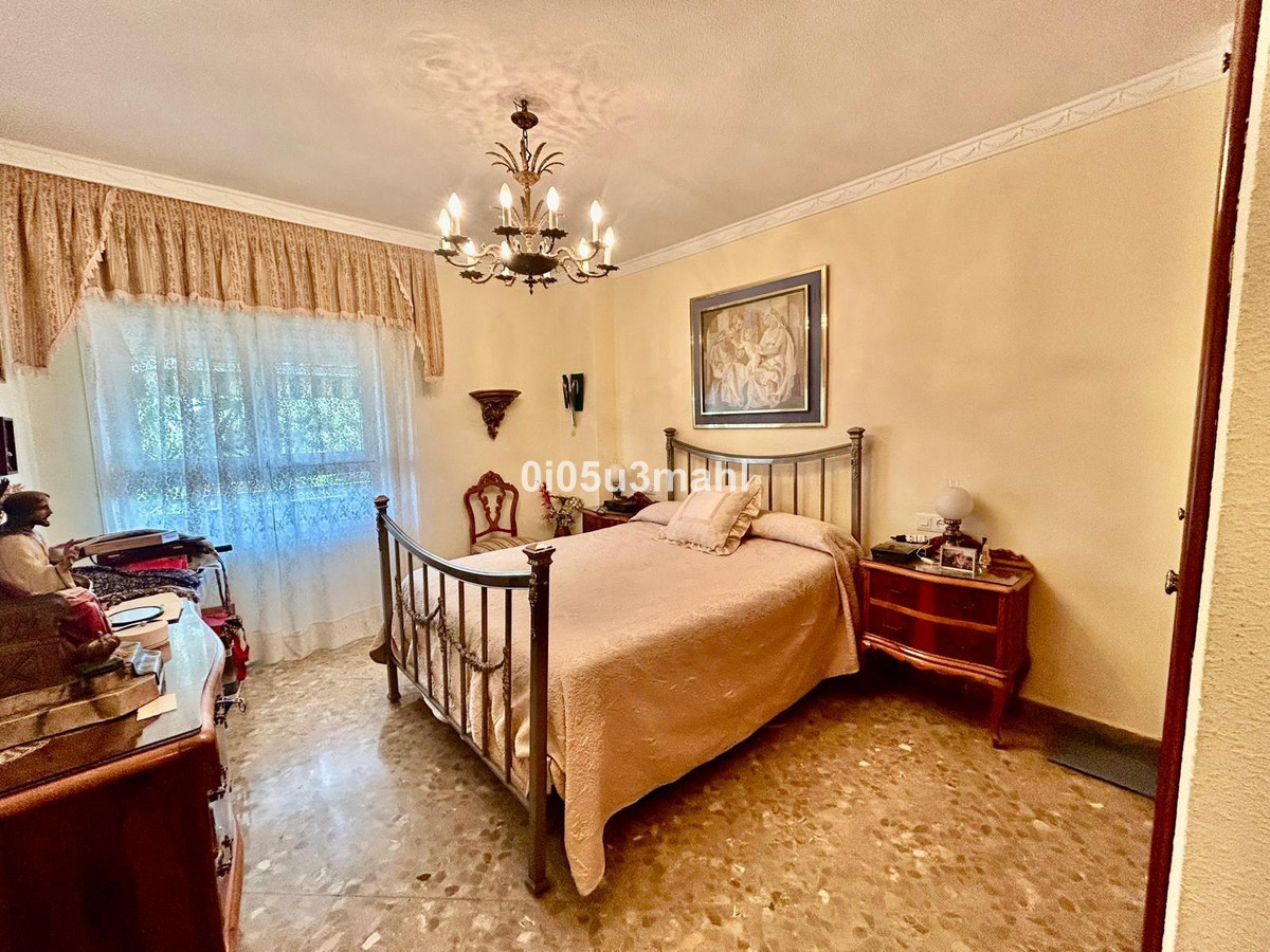 Appartement te koop in El Palo | 4 slaapkamers H5083714
