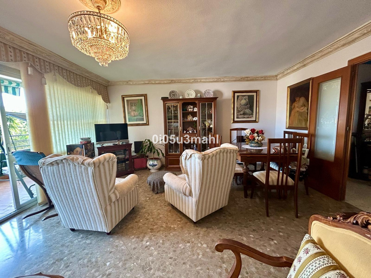 Appartement te koop in El Palo | 4 slaapkamers H5083714
