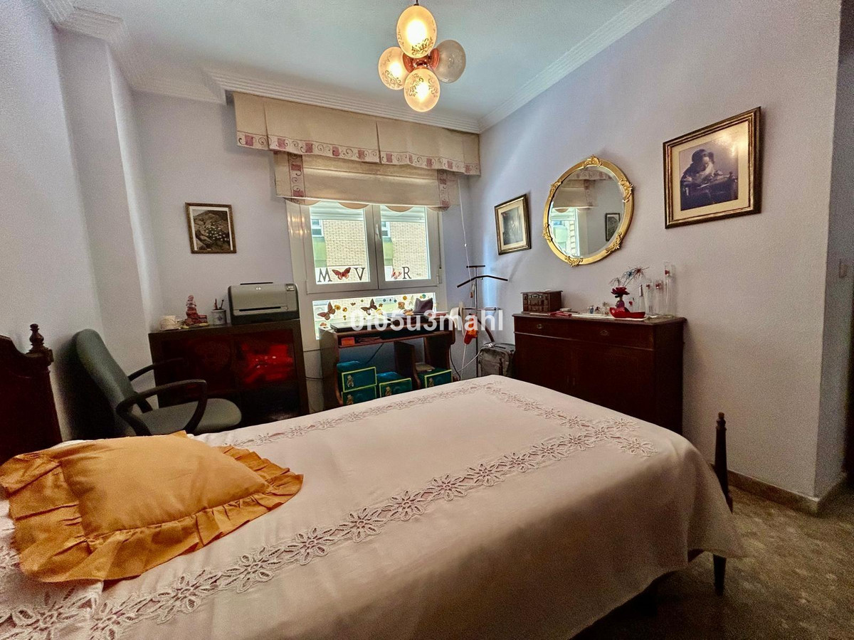 Appartement te koop in El Palo | 4 slaapkamers H5083714