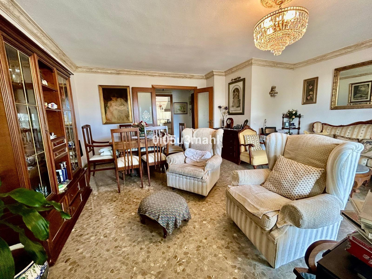 Appartement te koop in El Palo | 4 slaapkamers H5083714