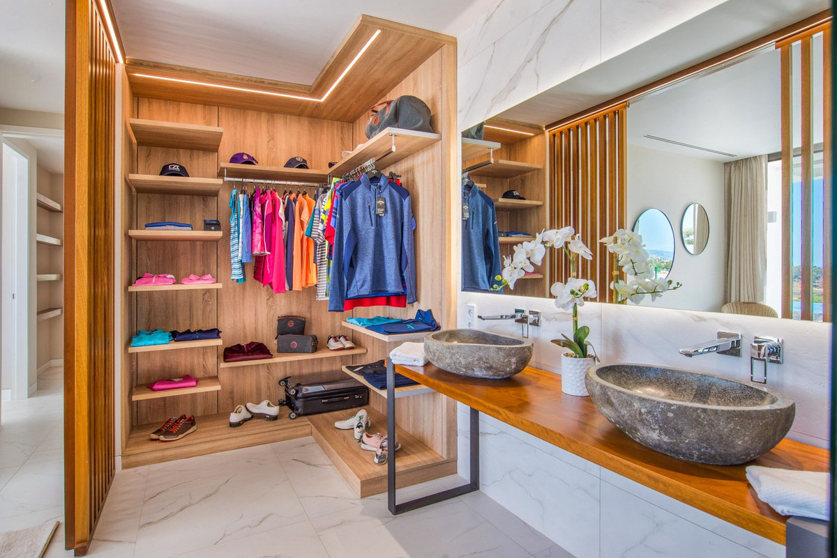 Property main view 32