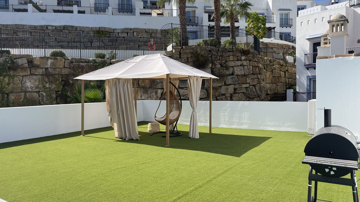 Appartement te koop in El Paraiso | 3 slaapkamers H5020621