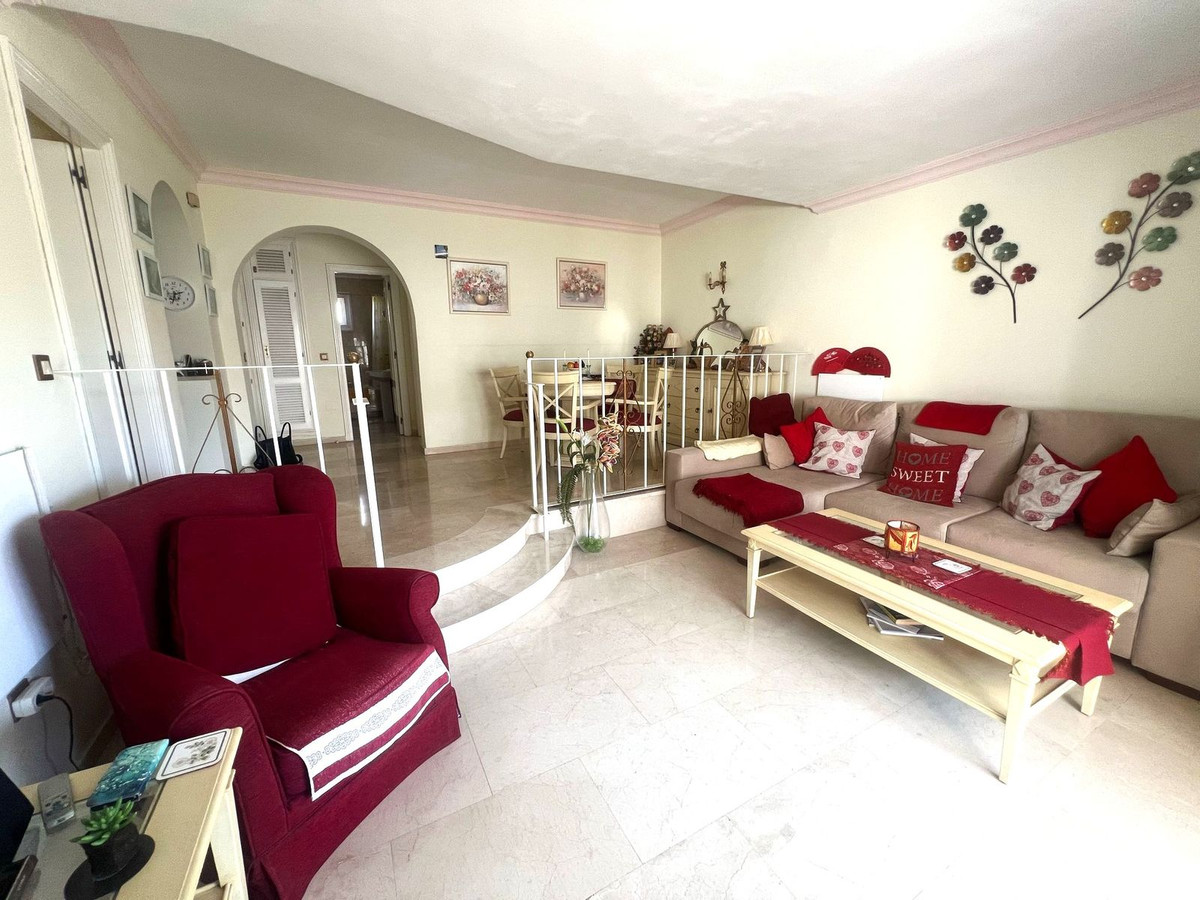 Tussenverdieping Appartement in El Paraiso-2