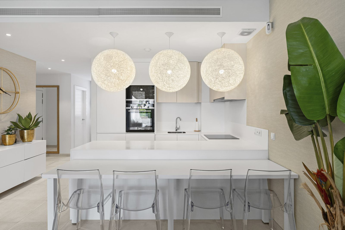 Appartement te koop in El Paraiso | 2 slaapkamers H5058754