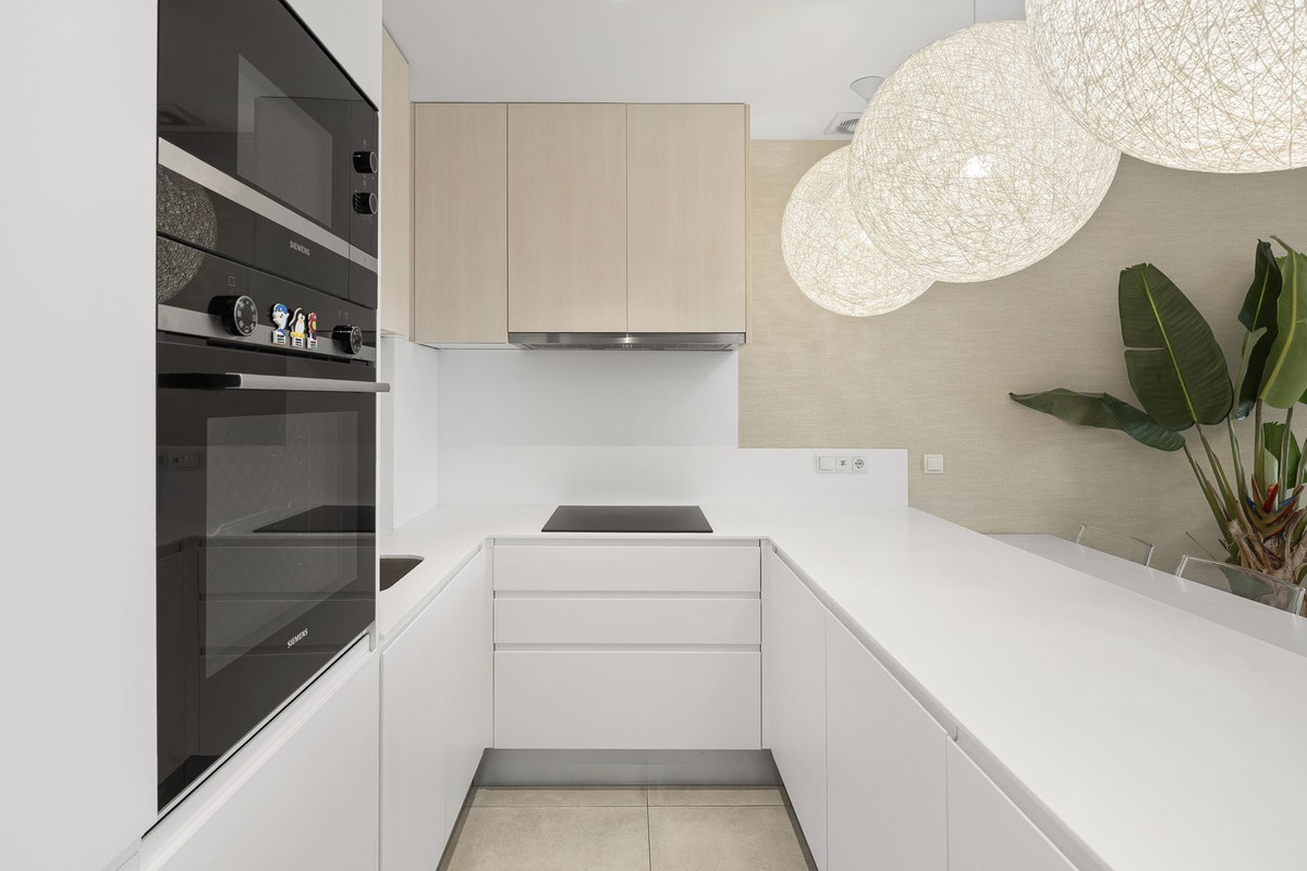 Appartement te koop in El Paraiso | 2 slaapkamers H5058754