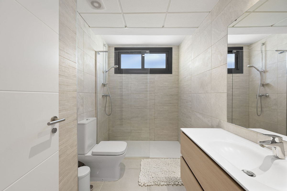 Appartement te koop in El Paraiso | 2 slaapkamers H5058754