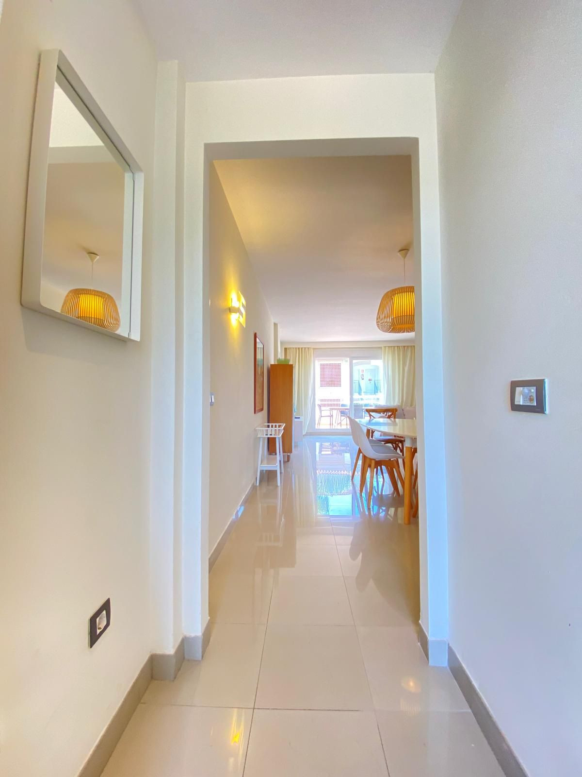 Appartement te koop in El Paraiso | 3 slaapkamers H5073313