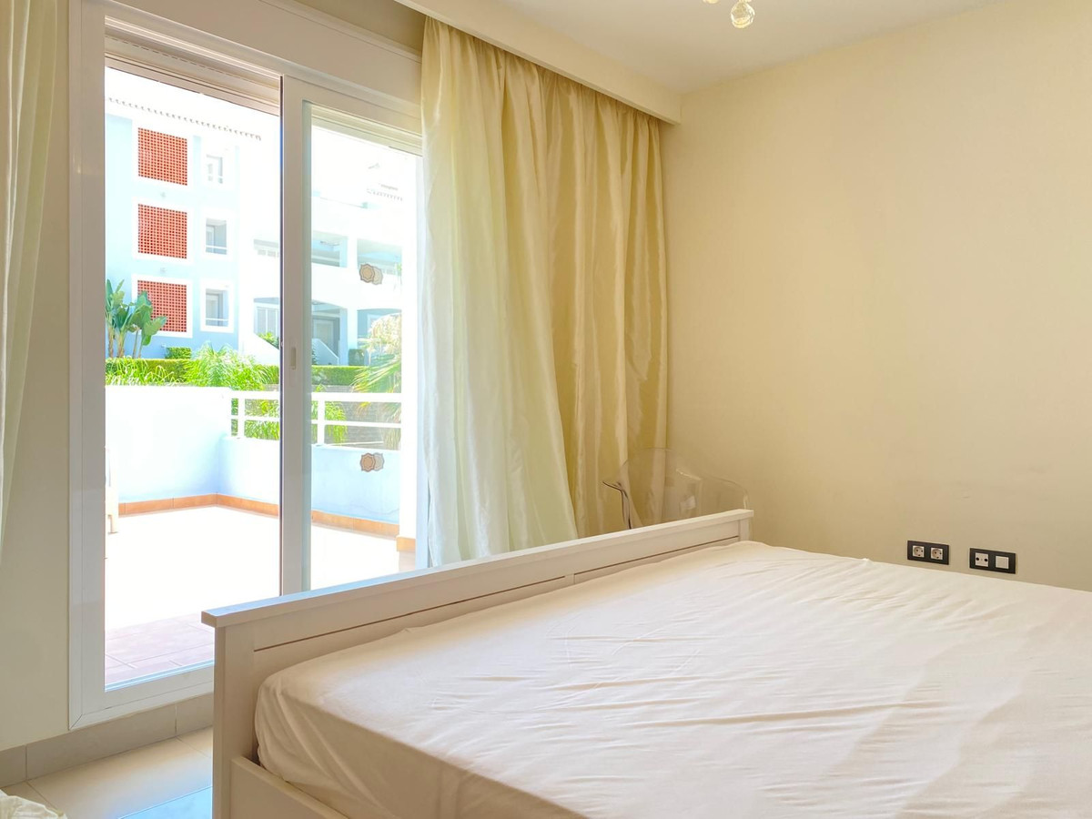 Appartement te koop in El Paraiso | 3 slaapkamers H5073313