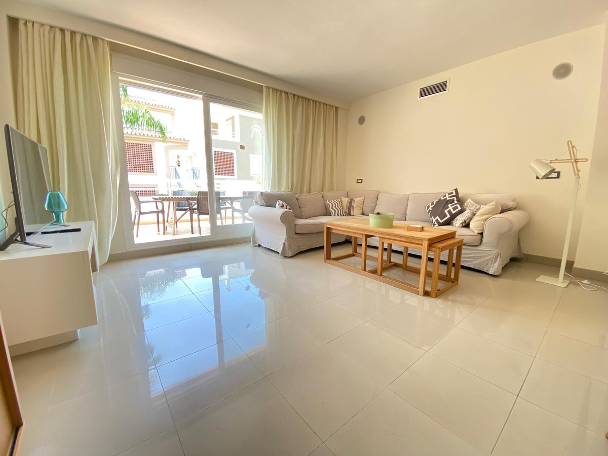 Appartement te koop in El Paraiso | 3 slaapkamers H5073313