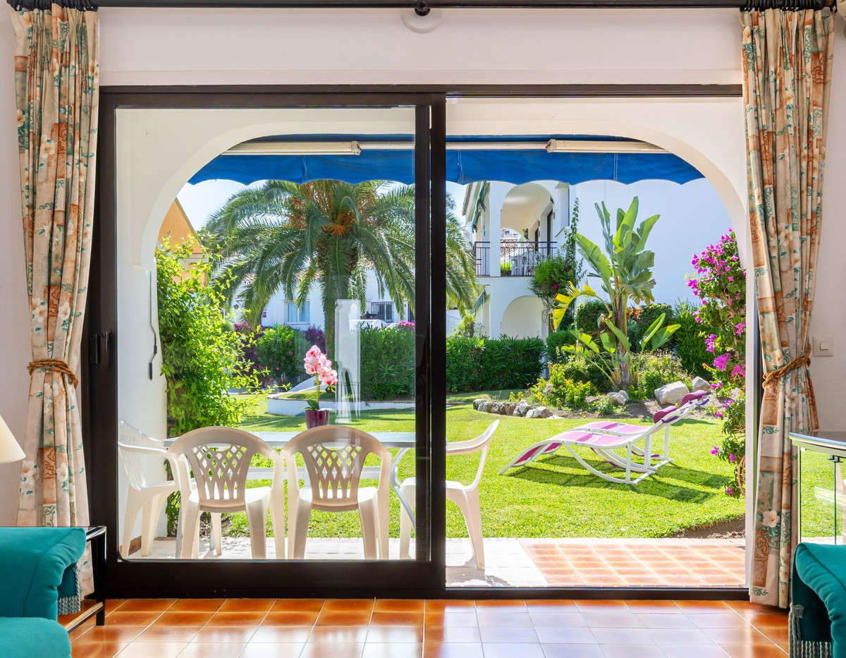 Apartment for sale in El Paraiso | 2 bedrooms H5075278