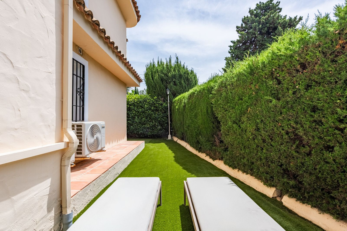 Appartement te koop in El Paraiso | 3 slaapkamers H5084116