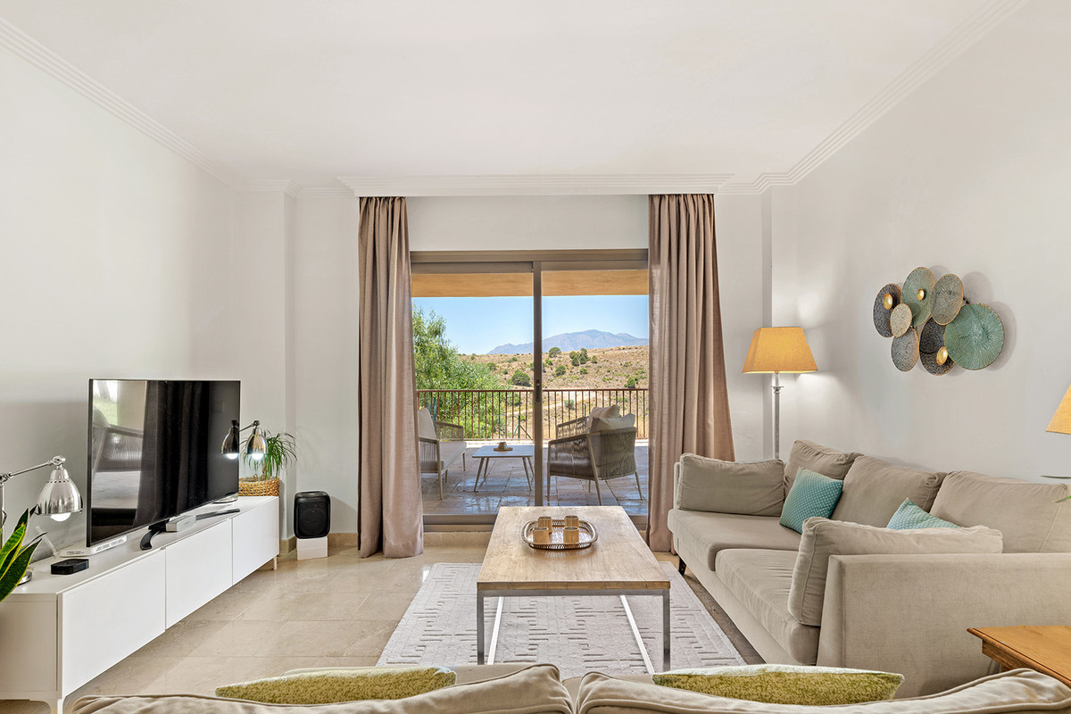 Appartement te koop in El Paraiso | 3 slaapkamers H5104552