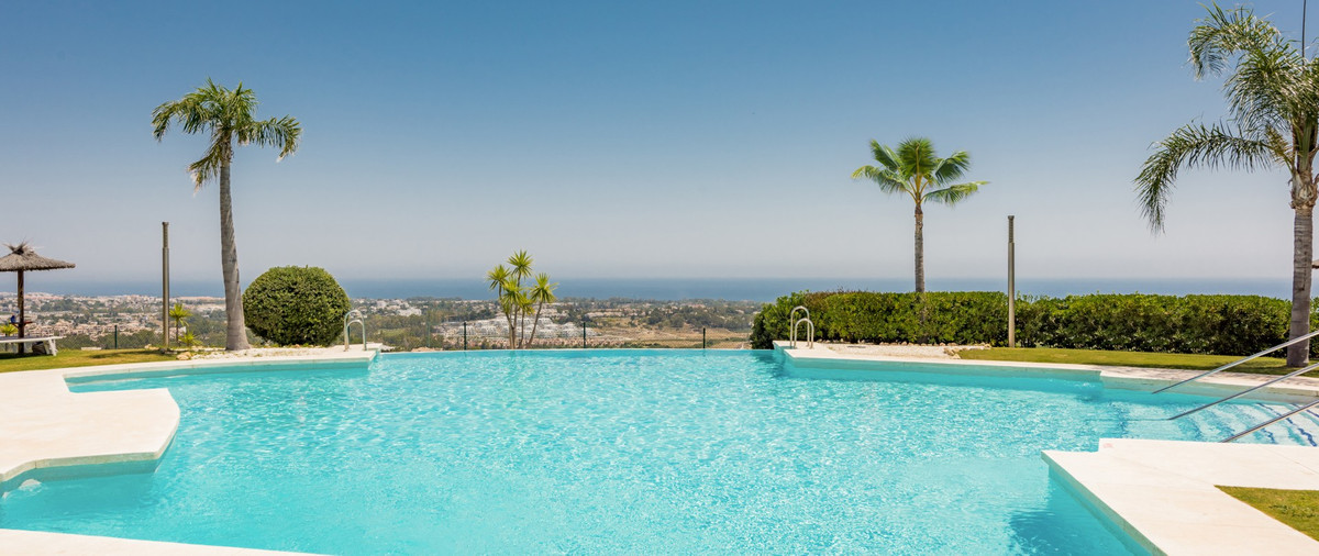 Appartement te koop in El Paraiso | 3 slaapkamers H5104552