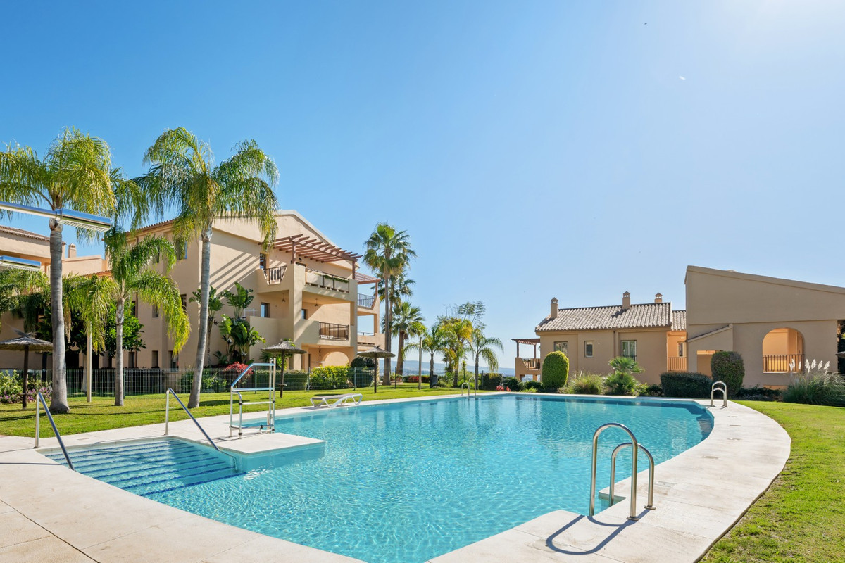 Appartement te koop in El Paraiso | 3 slaapkamers H5104552