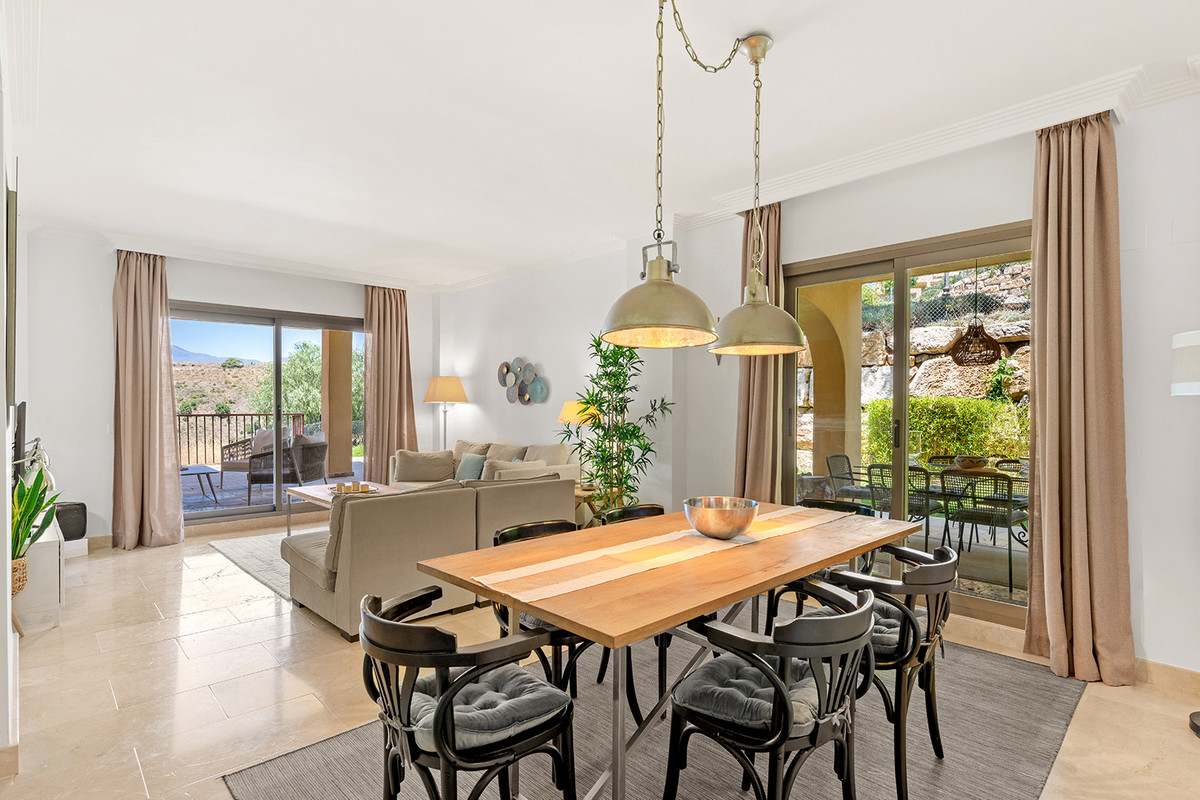 Appartement te koop in El Paraiso | 3 slaapkamers H5104552