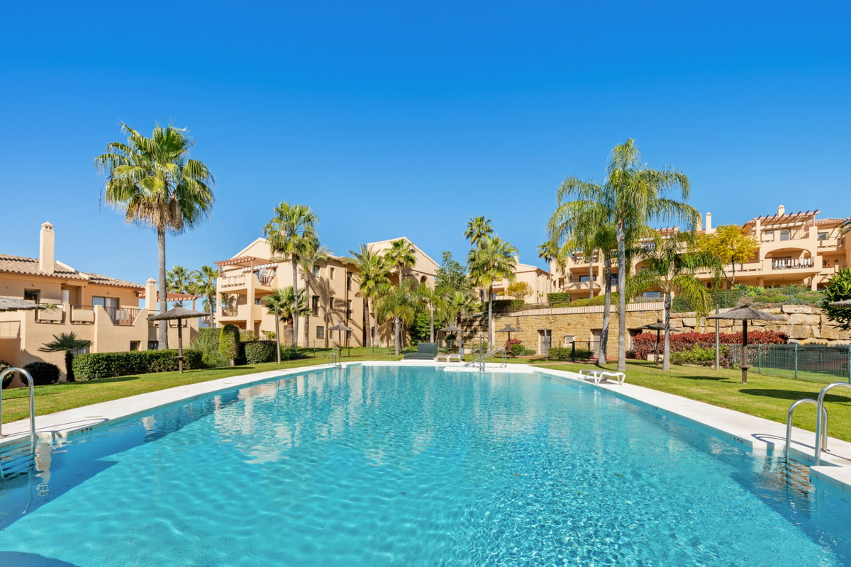 Appartement te koop in El Paraiso | 3 slaapkamers H5104552