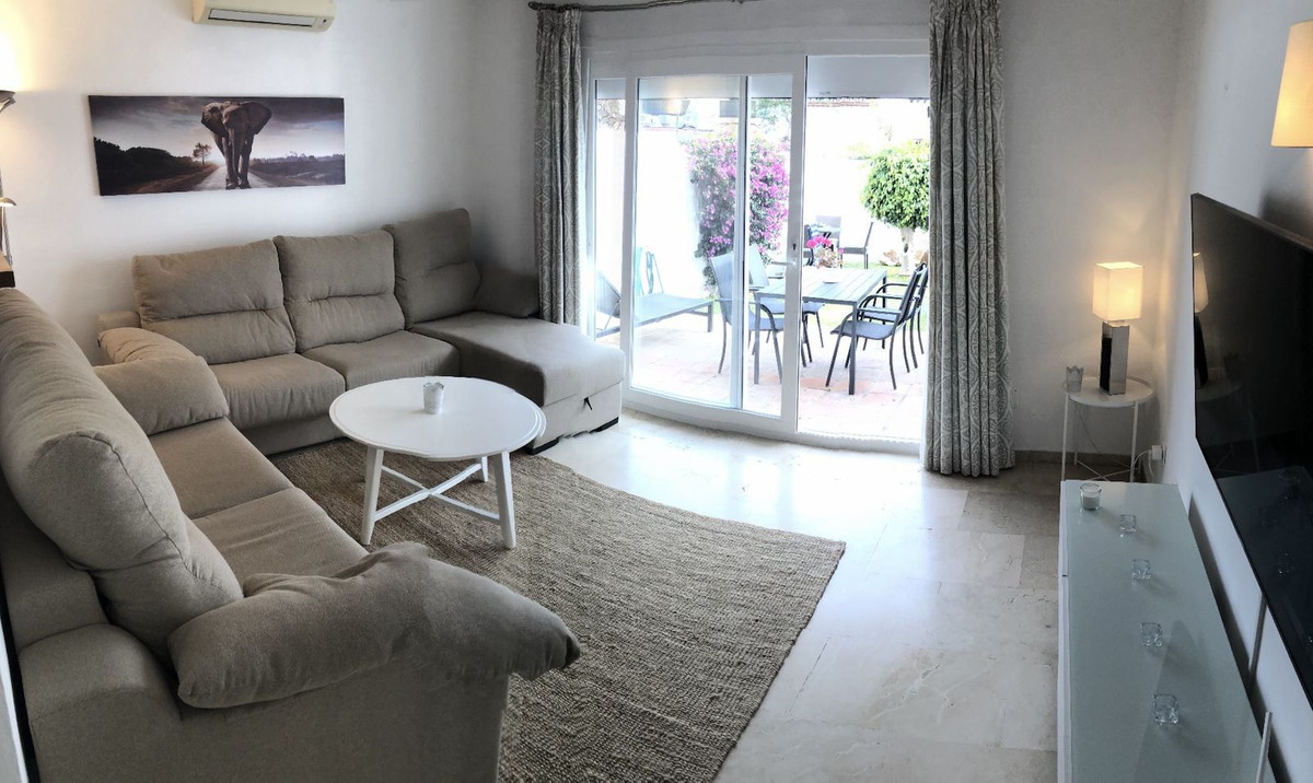 Appartement te koop in El Paraiso | 1 slaapkamers H5104729