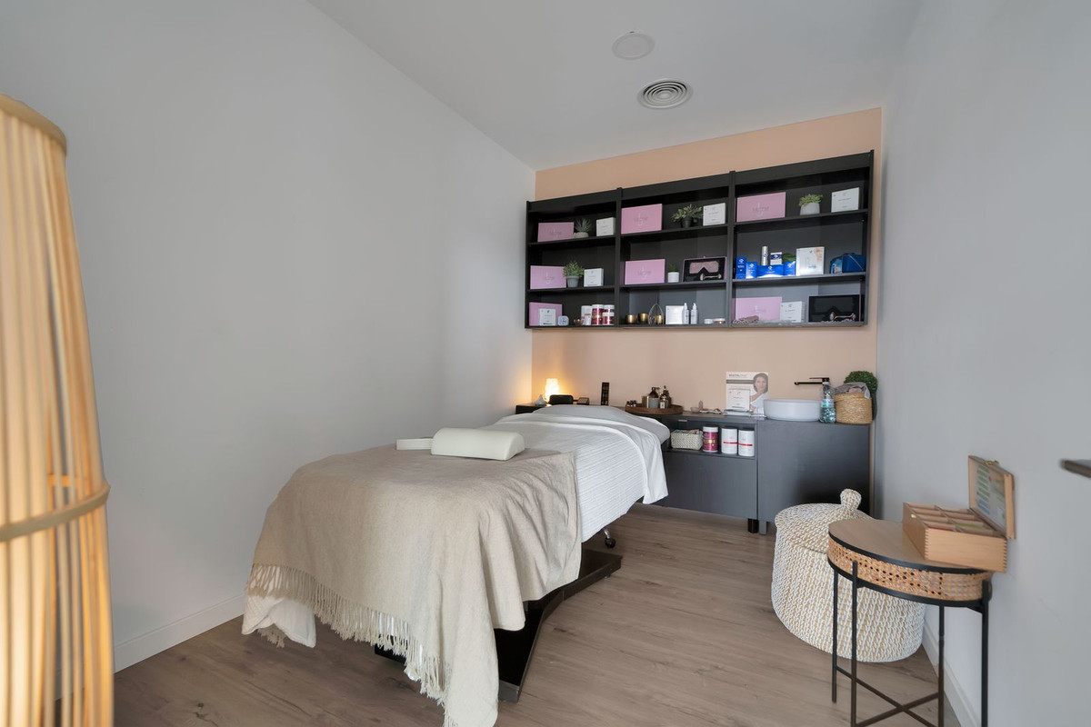 Appartement te koop in El Paraiso | 3 slaapkamers H5108602